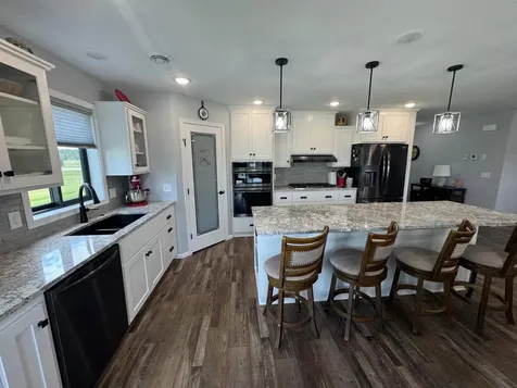 14910 Weston Circle Little Falls MN 56345