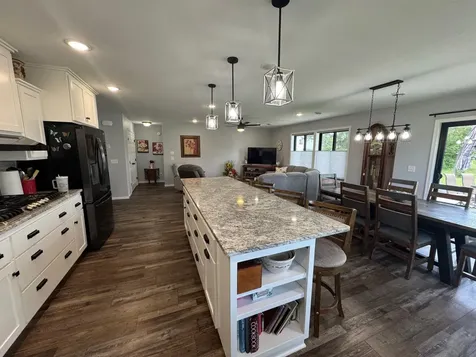 14910 Weston Circle Little Falls MN 56345