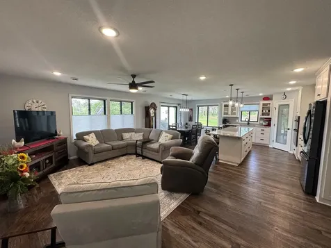 14910 Weston Circle Little Falls MN 56345