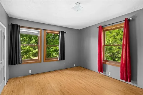 720 N 23rd Avenue W Duluth MN 55806