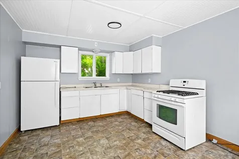 720 N 23rd Avenue W Duluth MN 55806