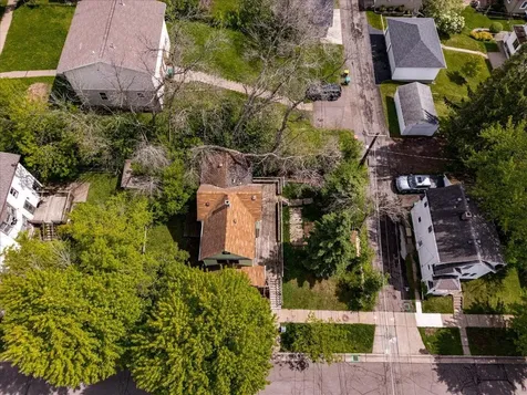 720 N 23rd Avenue W Duluth MN 55806