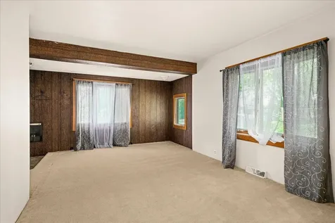 720 N 23rd Avenue W Duluth MN 55806