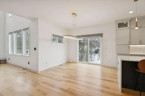 18305 Dove Court Eden Prairie MN 55347