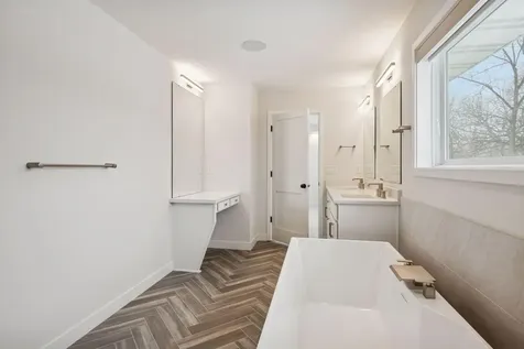 18305 Dove Court Eden Prairie MN 55347