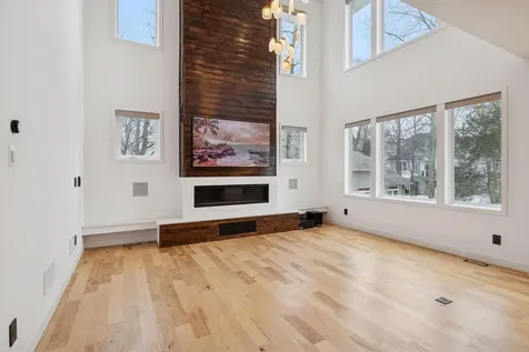 18305 Dove Court Eden Prairie MN 55347