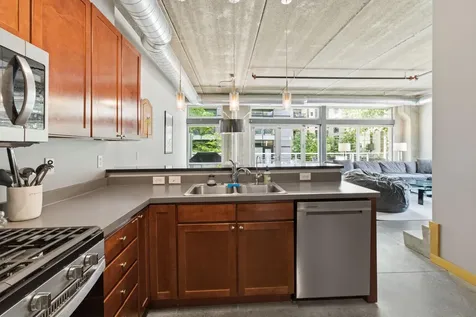 710 N 4th Street Minneapolis MN 55401