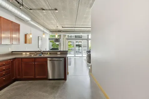 710 N 4th Street Minneapolis MN 55401