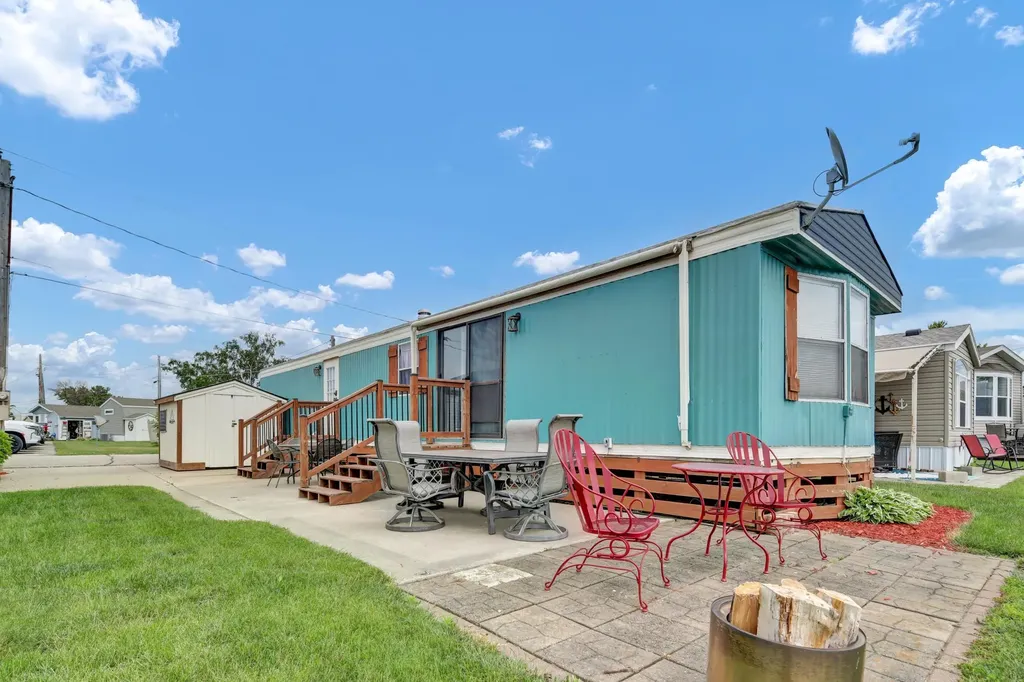 201 S Franklin Street Lake City MN 55041