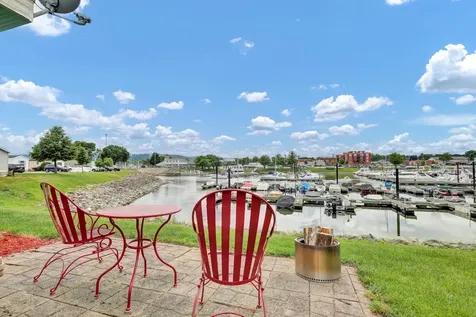 201 S Franklin Street Lake City MN 55041