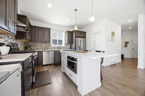 8850 Meadowlark Parkway Horace ND 58047