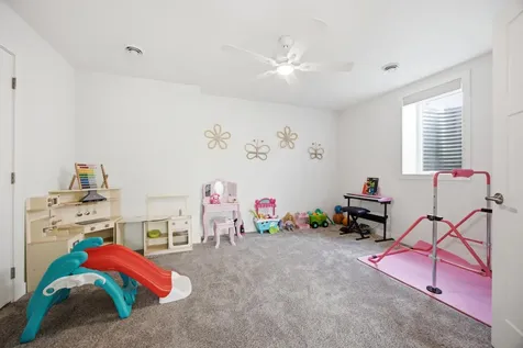 8850 Meadowlark Parkway Horace ND 58047