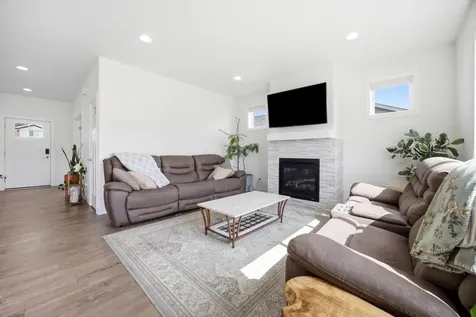 8850 Meadowlark Parkway Horace ND 58047
