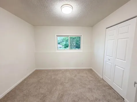 546 Hazel Street N Saint Paul MN 55119
