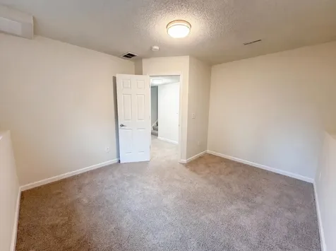 546 Hazel Street N Saint Paul MN 55119