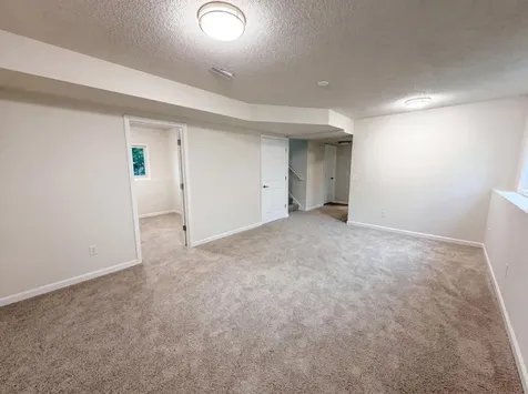 546 Hazel Street N Saint Paul MN 55119