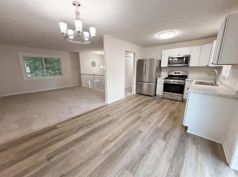 546 Hazel Street N Saint Paul MN 55119