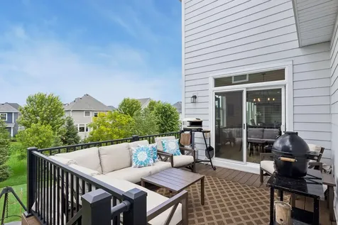 4867 Sonoma Court Woodbury MN 55129