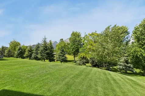 4867 Sonoma Court Woodbury MN 55129
