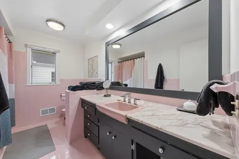 3621 Glenhurst Avenue Saint Louis Park MN 55416