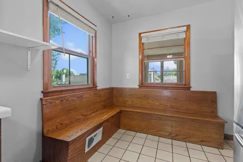 513 9th Avenue S South Saint Paul MN 55075