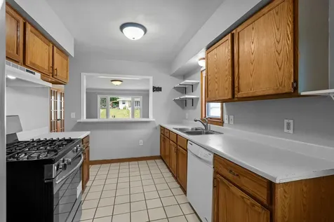 513 9th Avenue S South Saint Paul MN 55075