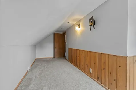 513 9th Avenue S South Saint Paul MN 55075