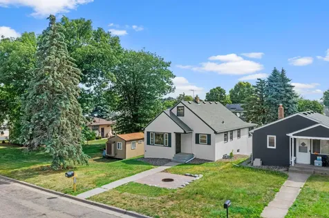 513 9th Avenue S South Saint Paul MN 55075