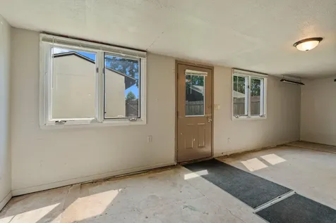 513 9th Avenue S South Saint Paul MN 55075