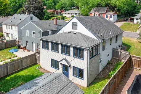 513 9th Avenue S South Saint Paul MN 55075
