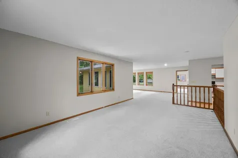 1332 2nd Avenue SE Cambridge MN 55008