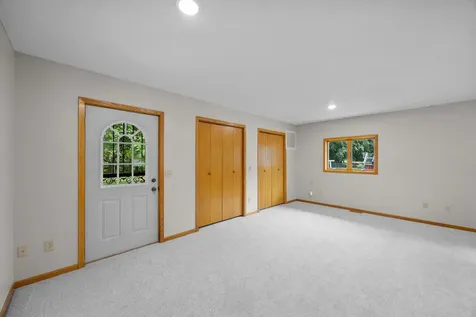 1332 2nd Avenue SE Cambridge MN 55008