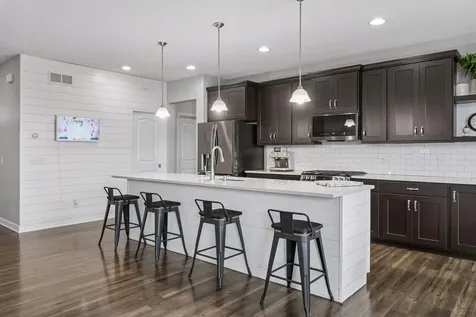 20890 Goodhue Way Lakeville MN 55044