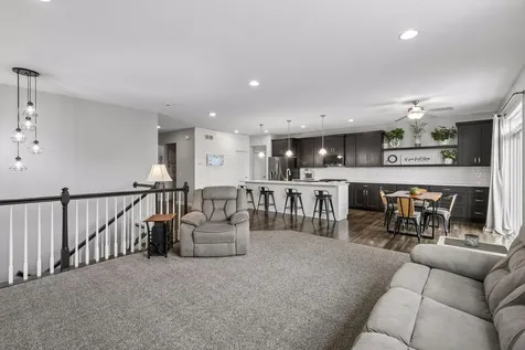 20890 Goodhue Way Lakeville MN 55044