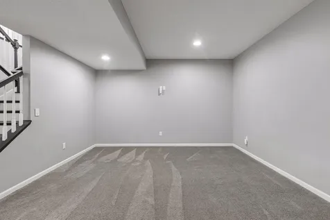 20890 Goodhue Way Lakeville MN 55044