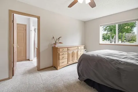 610 3rd Street E Horace ND 58047