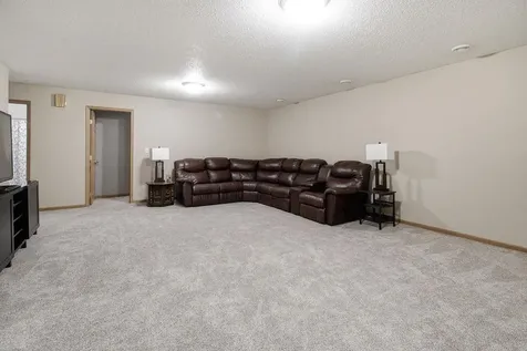610 3rd Street E Horace ND 58047