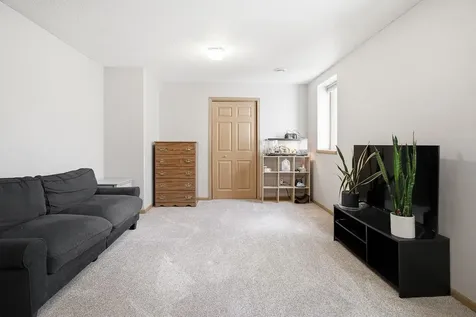 610 3rd Street E Horace ND 58047