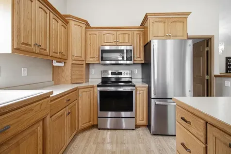 610 3rd Street E Horace ND 58047
