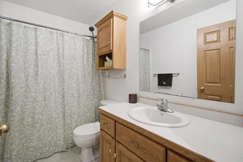 610 3rd Street E Horace ND 58047