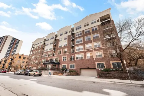 301 Oak Grove Street Minneapolis MN 55403