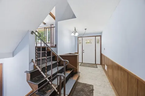 48 Winthrop Street N Saint Paul MN 55119