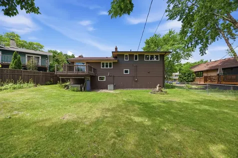 48 Winthrop Street N Saint Paul MN 55119