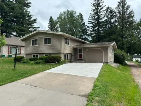 316 NE 8th Street Grand Rapids MN 55744