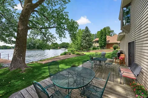 7183 Birchview Road Maple Grove MN 55369