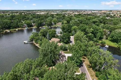 7183 Birchview Road Maple Grove MN 55369