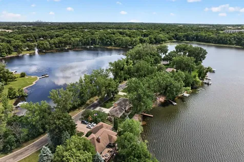 7183 Birchview Road Maple Grove MN 55369