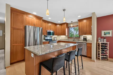 7183 Birchview Road Maple Grove MN 55369