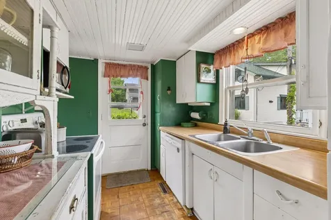 2830 Center Road Wayzata MN 55391