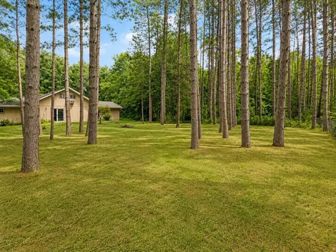 5457 Erin Road Brainerd MN 56401